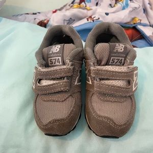 New balance 574 toddler shoes size 5.5